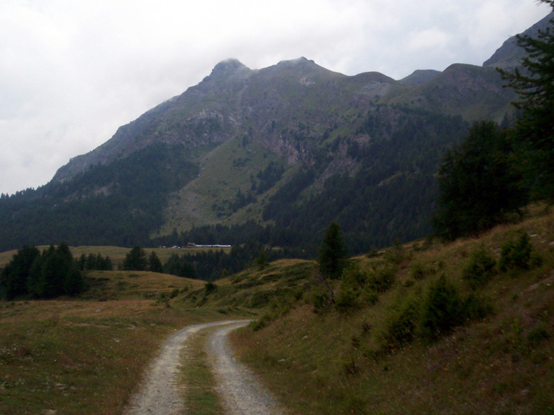 Lago e bivacco Tzan (o Cian)